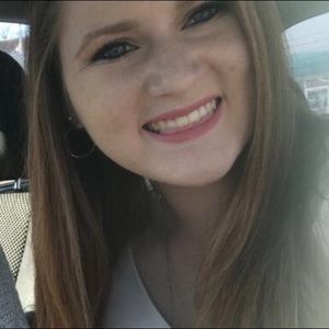 Meet your Posher, Christy